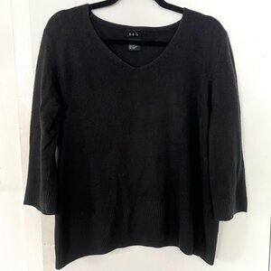 Vintage black v-neck sweater